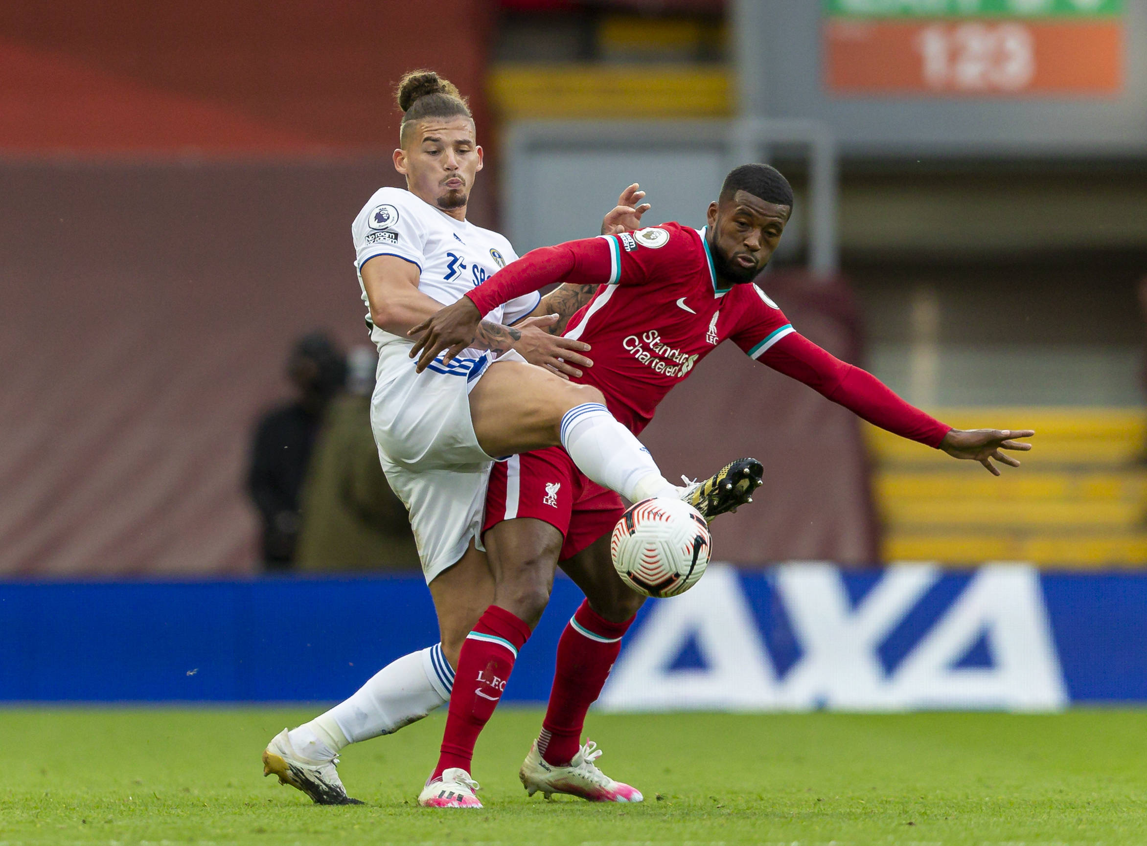 且该赛季的 且该赛季的