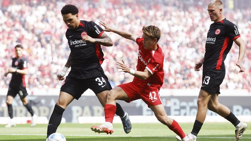 禁区二点球 禁区二点球